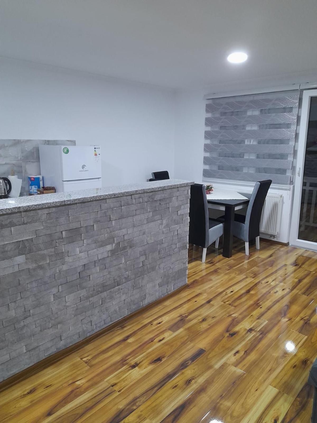 Apartman Micevic 福查 外观 照片